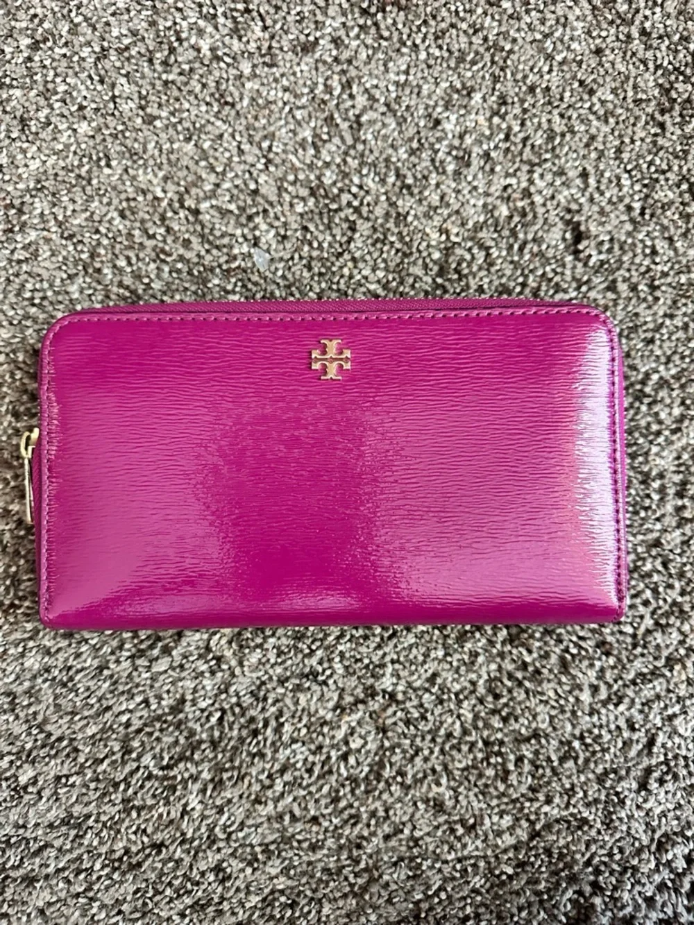 Tory Burch Robinson Patent Leather Zip Around Continental Wallet
